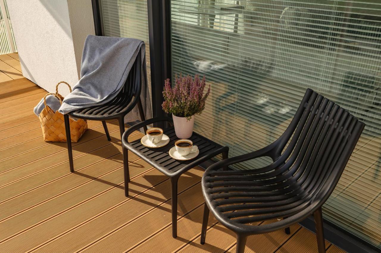 Family Apartment With Gym And Swimming Pool By Renters Prestige Kołobrzeg Exterior foto