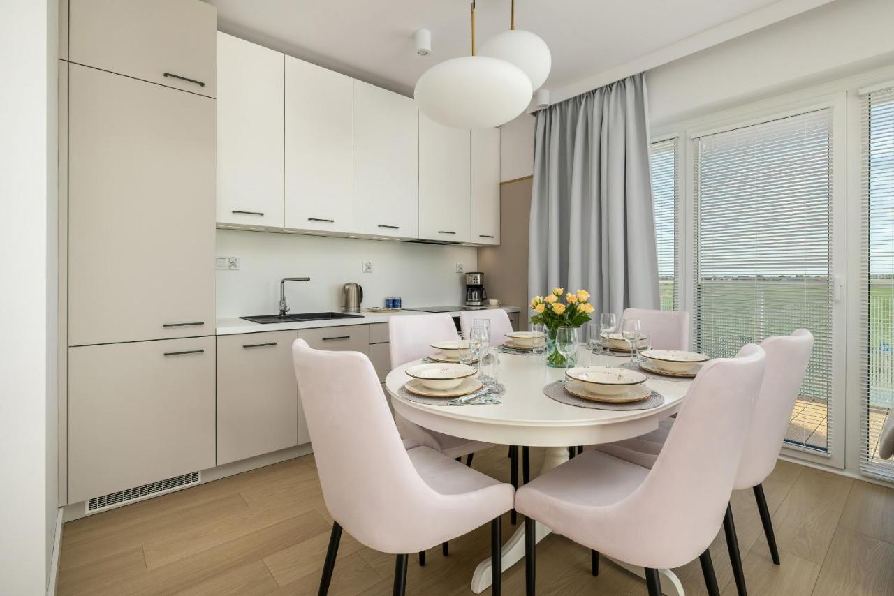 Family Apartment With Gym And Swimming Pool By Renters Prestige Kołobrzeg Exterior foto