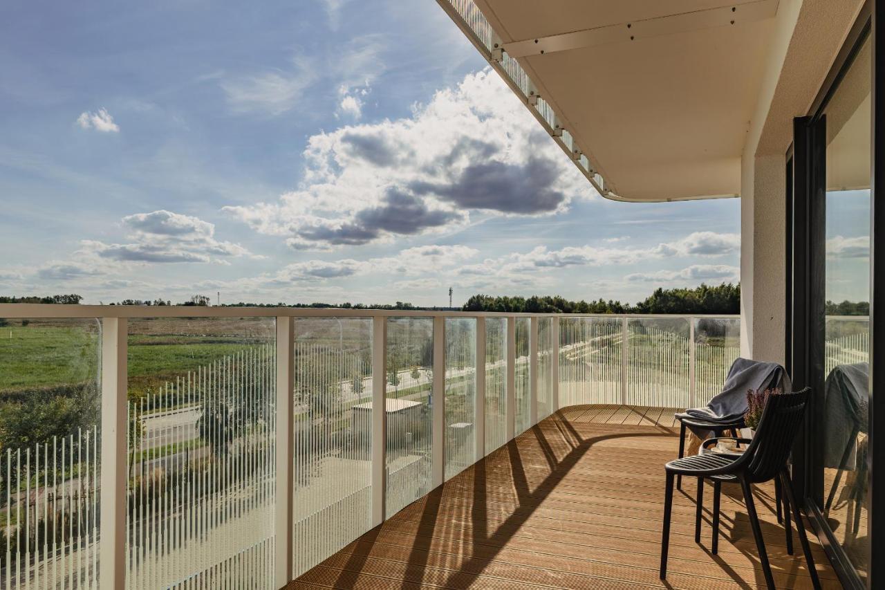 Family Apartment With Gym And Swimming Pool By Renters Prestige Kołobrzeg Exterior foto